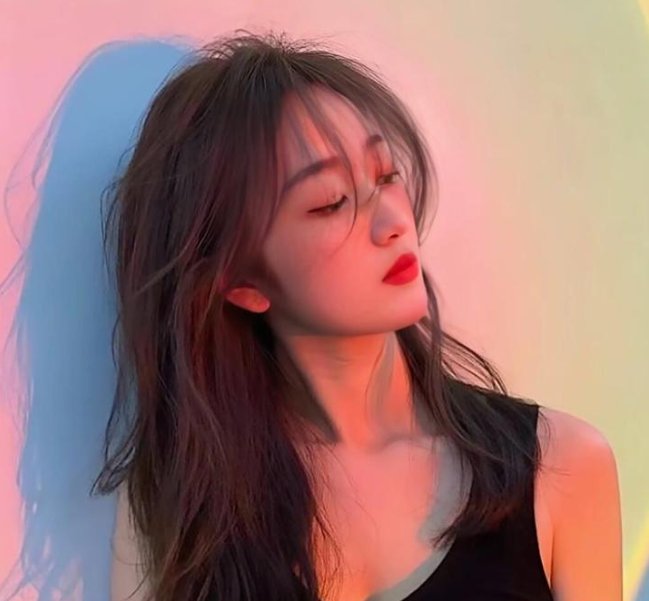 一个女王的少女时代